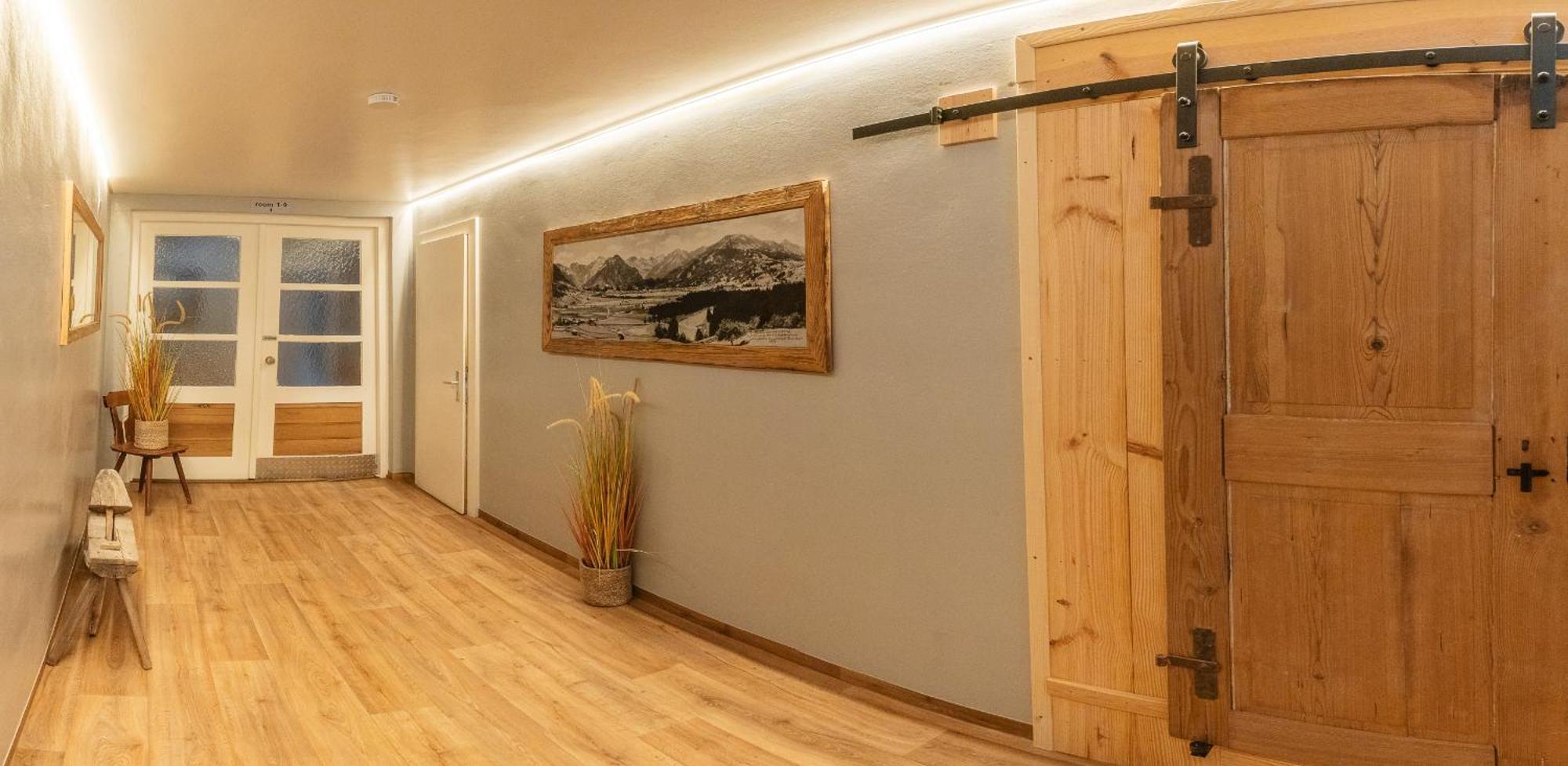Hostel - Ron'S Guesthouse Oberstdorf Eksteriør bilde