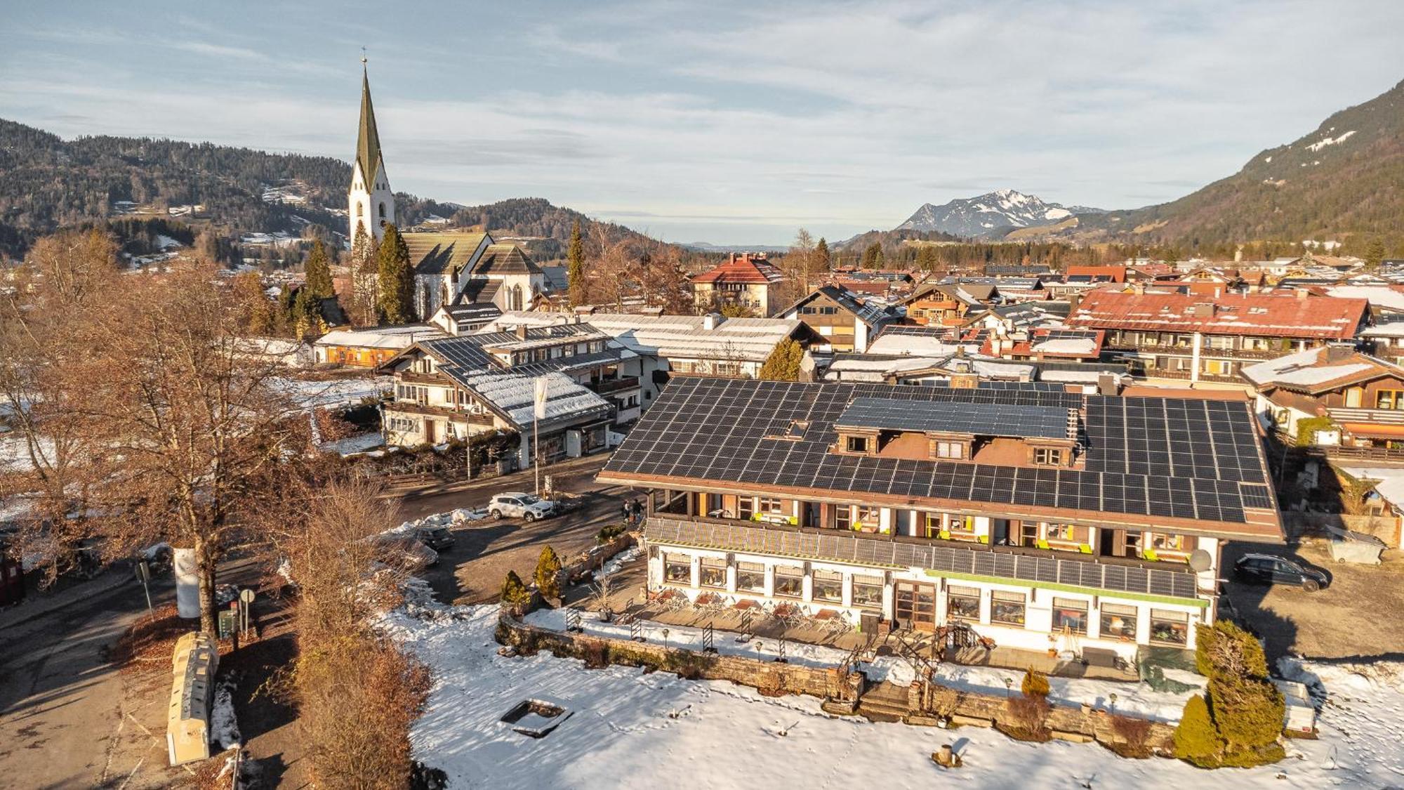Hostel - Ron'S Guesthouse Oberstdorf Eksteriør bilde