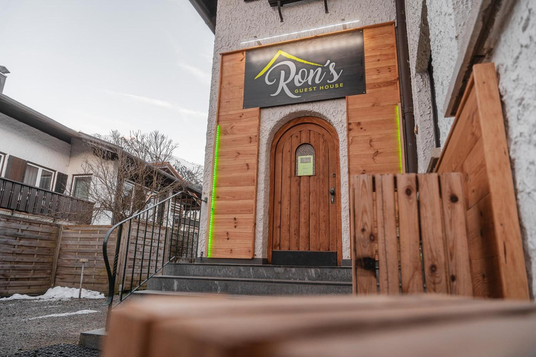 Hostel - Ron'S Guesthouse Oberstdorf Eksteriør bilde