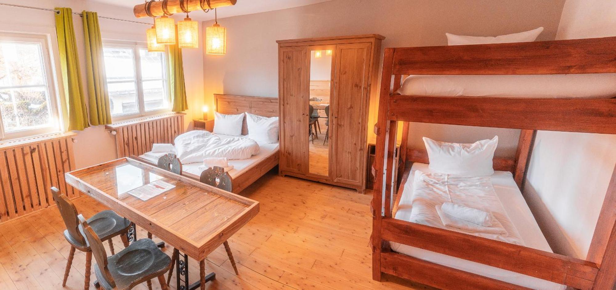 Hostel - Ron'S Guesthouse Oberstdorf Eksteriør bilde